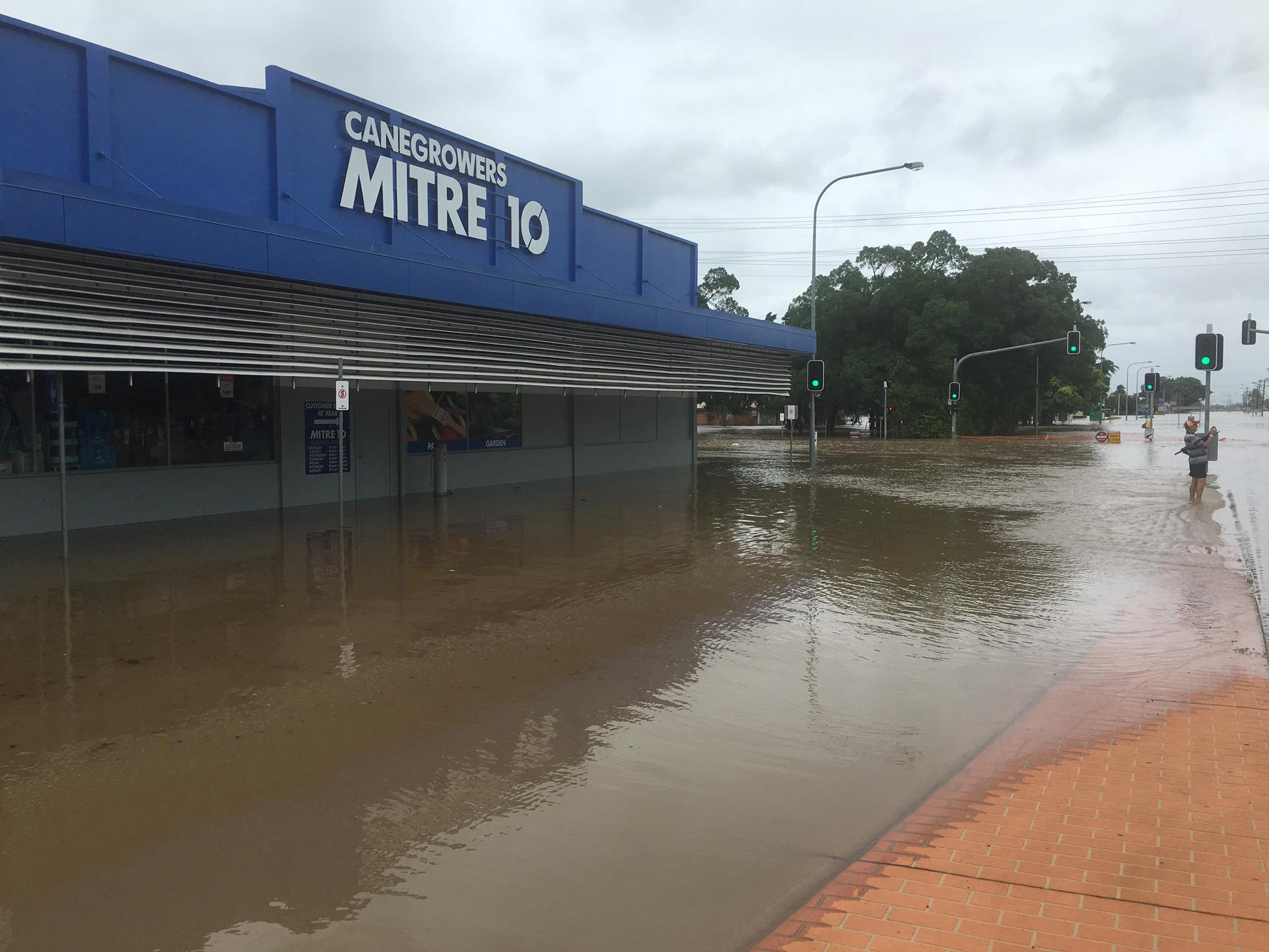 صور فيضانات مدمرة تجتاح أستراليا  633592-جانب-من-الفيضانات